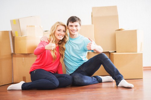 Payment and contract confirmation for a storage unit